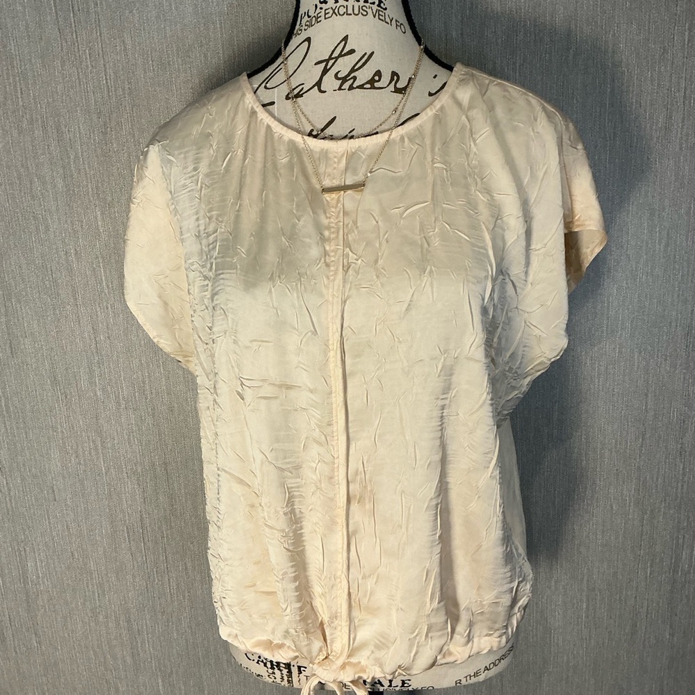 Worthington Cream Blouse with Drawstring Size Medium - Picture 2 of 9